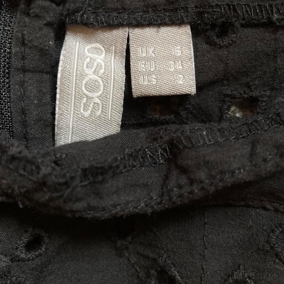 ASOS Broderie Anglaise Cold Shoulder Bardot Top With Tie Straps - Picture 4 of 5